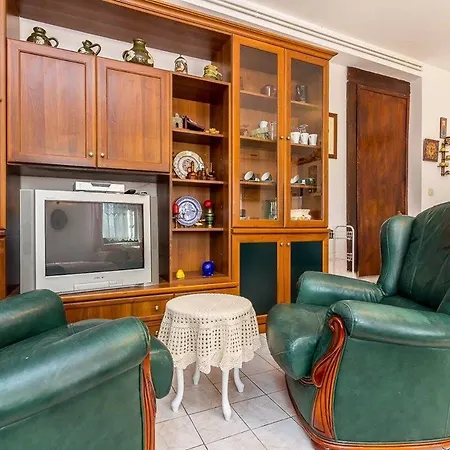 Apartment Bardak