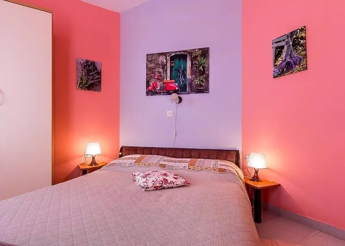 Bardak Apartment Liznjan